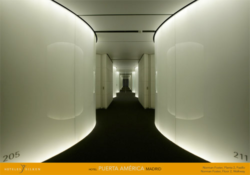 Hallways and Lobby. Norman Foster